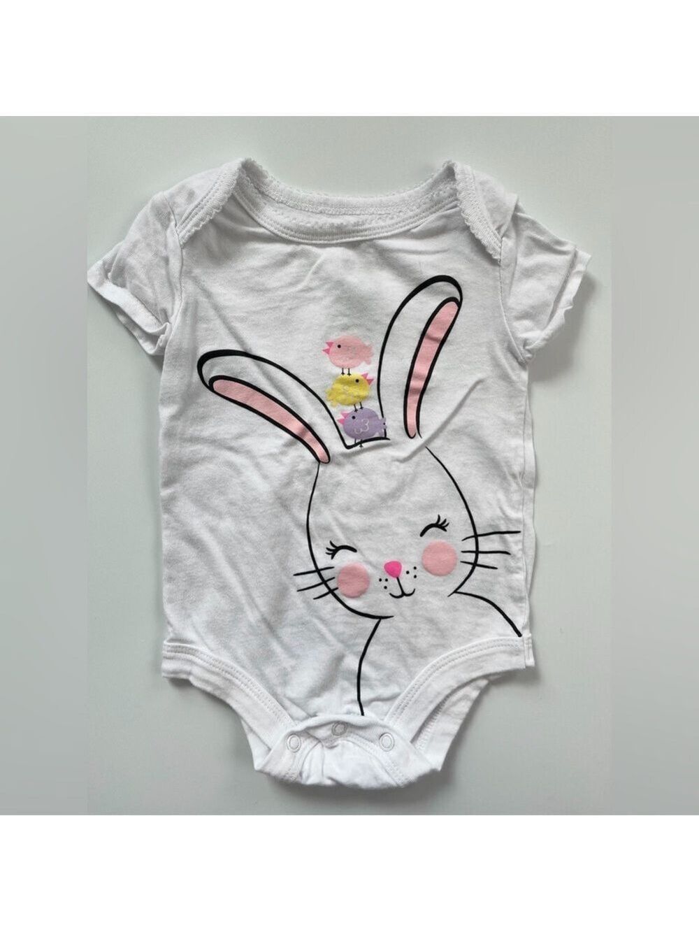 🩵 4/$20 George White and Pink Bunny Bodysuit
